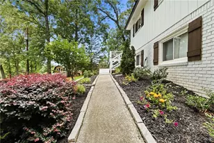 1112 Washington Ct, Woodstock, GA 30188 - Photo 3