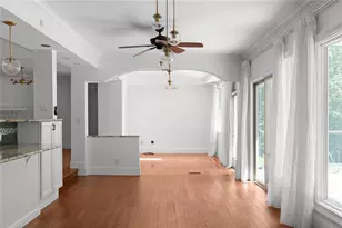 212 Kings Row, Marietta, GA 30067 - Photo 37