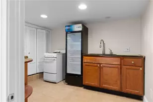 212 Kings Row, Marietta, GA 30067 - Photo 105