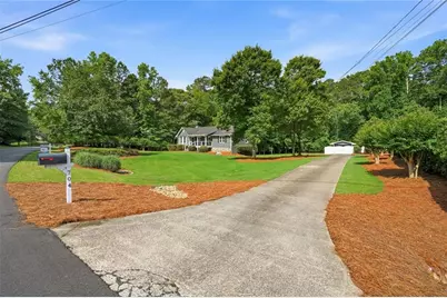 704 Emerald Ridge, Woodstock, GA 30189 - Photo 5