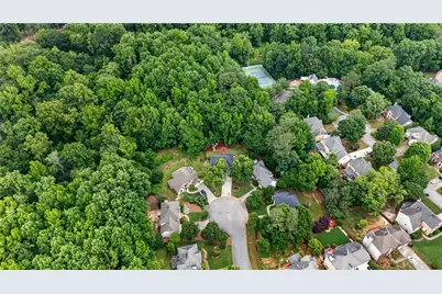 3827 Lance Bluff Court, Duluth, GA 30097 - Photo 37
