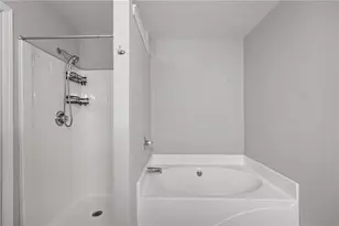 1950 Durwood Ln, Duluth, GA 30096 - Photo 13