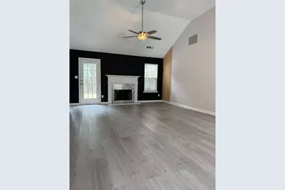 907 Keldron Court, Lawrenceville, GA 30045 - Photo 3