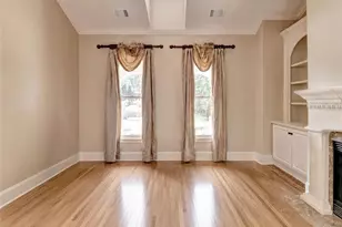 1375 Tree Ln, Snellville, GA 30078 - Photo 11