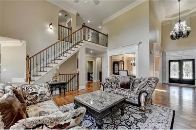 1375 Tree Lane, Snellville, GA 30078 - Photo 9