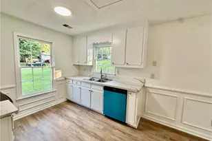 2060 Darrel Ln, Lawrenceville, GA 30046 - Photo 7