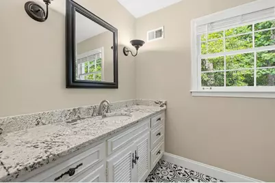 4943 Vernon Oaks Drive, Dunwoody, GA 30338 - Photo 31
