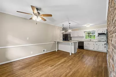 4943 Vernon Oaks Drive, Dunwoody, GA 30338 - Photo 9