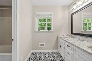 4943 Vernon Oaks Dr, Dunwoody, GA 30338 - Photo 27