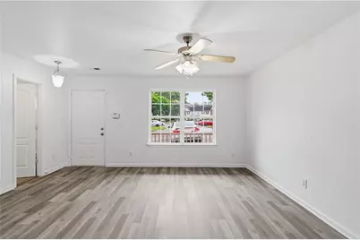 2025 Shawn Wayne Circle SE, Atlanta, GA 30316 - Photo 9