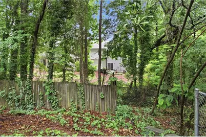 2025 Shawn Wayne Circle SE, Atlanta, GA 30316 - Photo 25