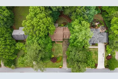 3560 Saxon Way, Marietta, GA 30062 - Photo 35