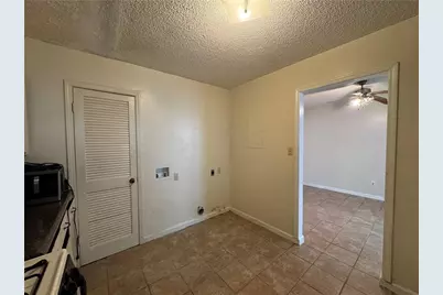 5140 Highpoint, Union City, GA 30291 - Photo 11