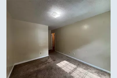 5140 Highpoint, Union City, GA 30291 - Photo 3