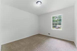 5824 Oakleaf Way, Stone Mountain, GA 30087 - Photo 15