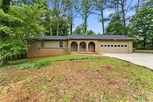 5824 Oakleaf Way, Stone Mountain, GA 30087 - Photo 1