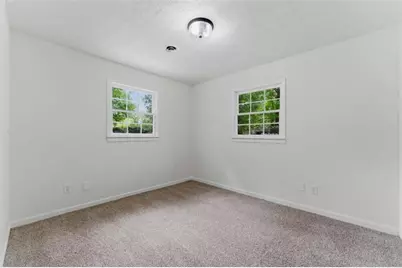 5824 Oakleaf Way, Stone Mountain, GA 30087 - Photo 13