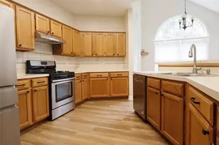 1630 Green Oak Circle, Lawrenceville, GA 30043 - Photo 11