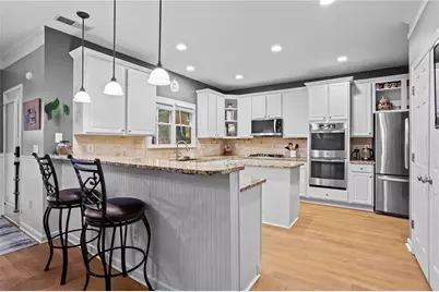 2446 Retreat Close, Marietta, GA 30066 - Photo 9