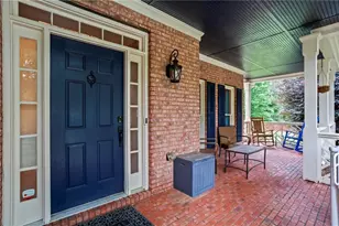 2446 Retreat Close, Marietta, GA 30066 - Photo 3