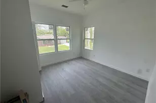 6895 Magnolia St, Lithonia, GA 30058 - Photo 9