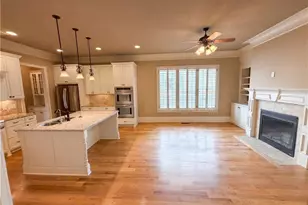 3250 Camellia Ln, Suwanee, GA 30024 - Photo 17