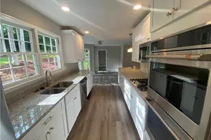 1260 Sagewood Dr, Marietta, GA 30068 - Photo 5