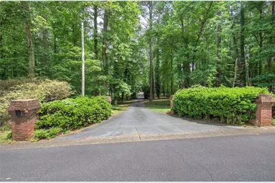 2316 Cross Creek Drive SW, Powder Springs, GA 30127 - Photo 5
