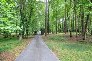 2316 Cross Creek Dr SW, Powder Springs, GA 30127 - Photo 7