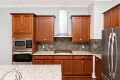 383 16th Street NW #2, Atlanta, GA 30363 - Photo 5