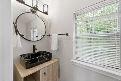 2270 Goodwood Boulevard SE, Smyrna, GA 30080 - Photo 13