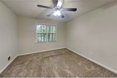 3978 Catalina Drive, Marietta, GA 30066 - Photo 13