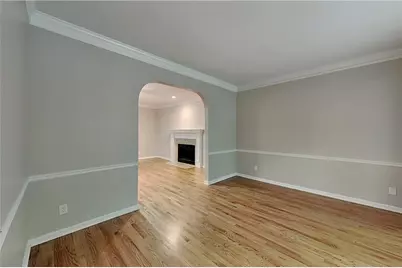 811 Springdale Crossing, Woodstock, GA 30189 - Photo 5
