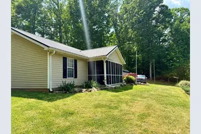 35 Edgewater Drive, Griffin, GA 30223 - Photo 3