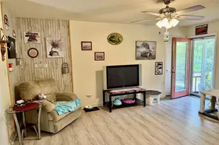 35 Edgewater Dr, Griffin, GA 30223 - Photo 11