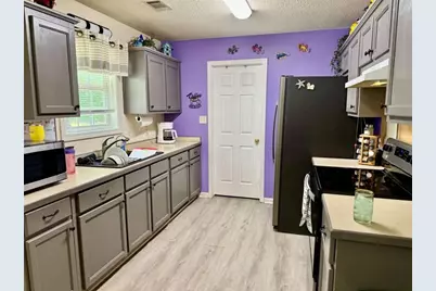 35 Edgewater Drive, Griffin, GA 30223 - Photo 7