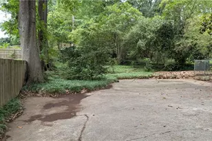 4300 Rickenbacker Way NE, Atlanta, GA 30342 - Photo 7