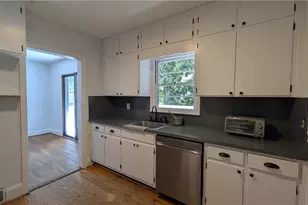 4300 Rickenbacker Way NE, Atlanta, GA 30342 - Photo 9