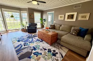 926 W Mill Trce NW, Kennesaw, GA 30152 - Photo 9