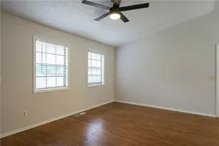 2423 Falcon Ct, Lawrenceville, GA 30043 - Photo 15