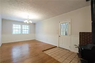 2423 Falcon Ct, Lawrenceville, GA 30043 - Photo 25