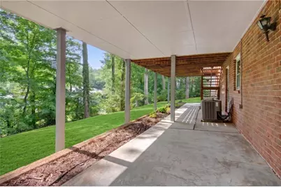 4589 Holliston Road, Dunwoody, GA 30360 - Photo 37