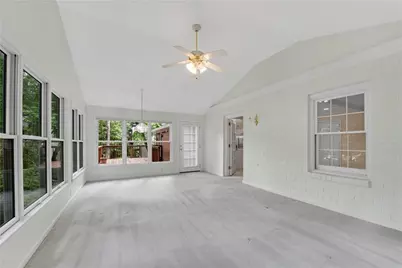 4589 Holliston Road, Dunwoody, GA 30360 - Photo 11