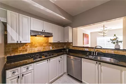 3275 Lenox Road NE #214, Atlanta, GA 30324 - Photo 9