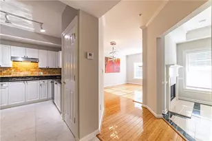 3275 Lenox Rd NE, Atlanta, GA 30324 - Photo 3