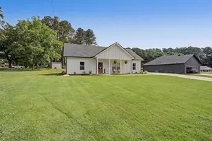 91 Holly Rd, Bowdon, GA 30108 - Photo 11