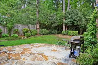1437 N Amanda Circle NE, Atlanta, GA 30329 - Photo 35