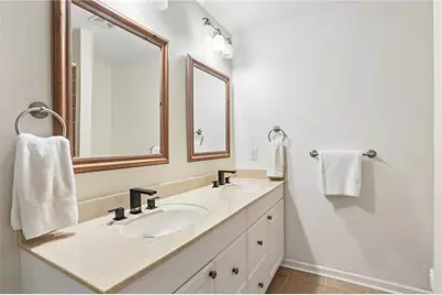 1437 N Amanda Circle NE, Atlanta, GA 30329 - Photo 27