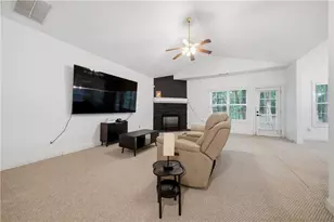 359 Cannongate Rd, Sharpsburg, GA 30277 - Photo 9