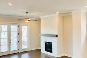 657 Smt Hl Wy, Cumming, GA 30040 - Photo 17